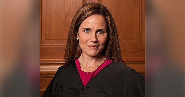 Amy-Coney-Barrett